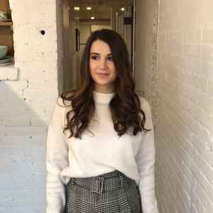 Meet your Posher, Charlotte